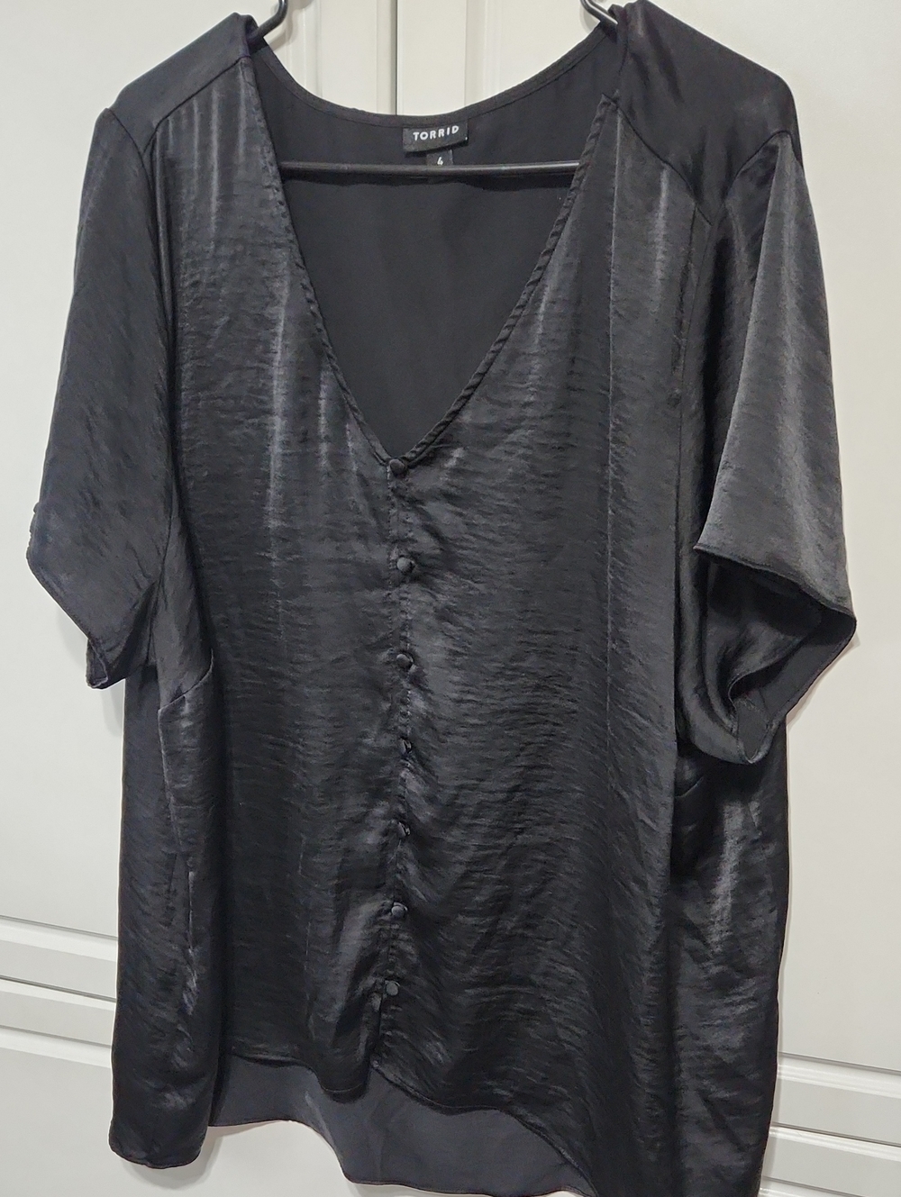 Torrid Bkack Sateen Blouse